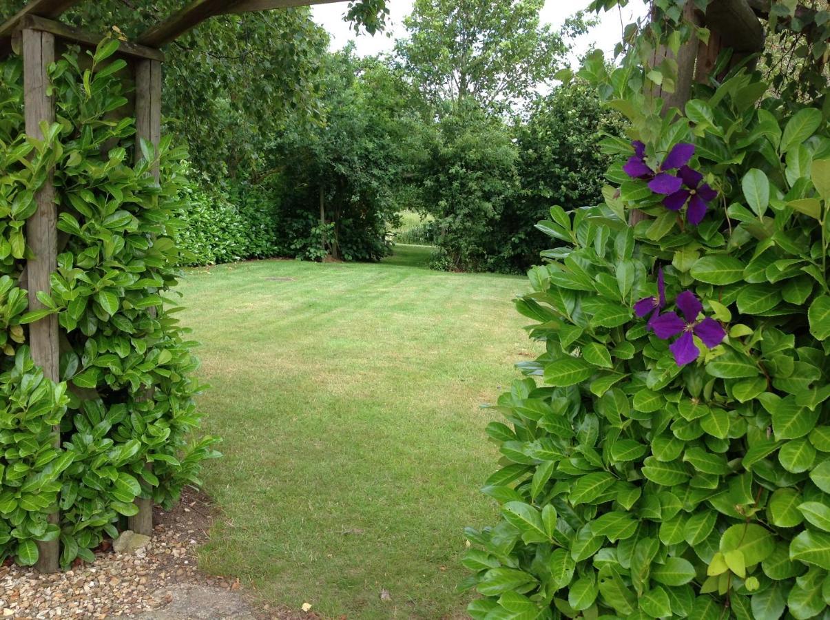 The Oak Lodge, Clematis Cottages, Stamford Esterno foto